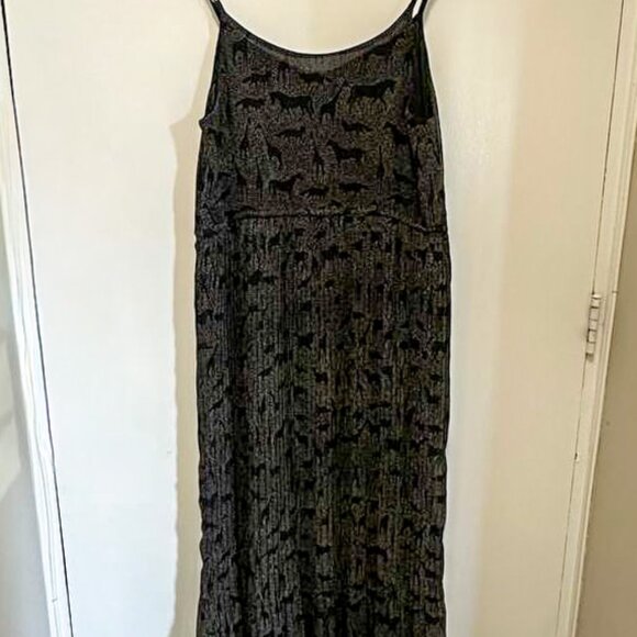 Elegant Black Patterned Maxi Dress - Picture 5 of 5